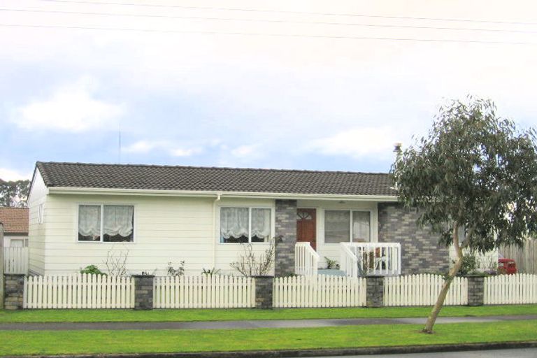 Photo of property in 8 Dixon Road, Fitzroy, Hamilton, 3206