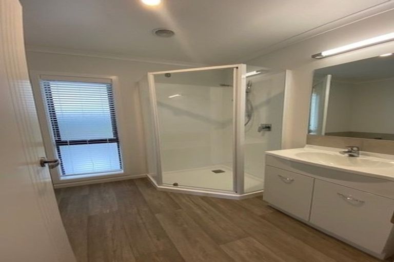 Photo of property in 154 Torkar Road, Clarks Beach, 2122