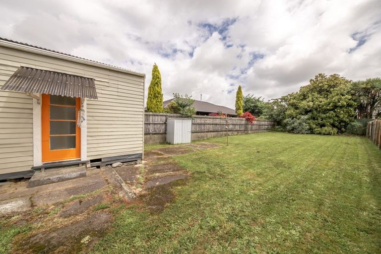 Photo of property in 82-84 Queen Street, Westport, 7825