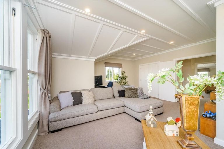 Photo of property in 41 Hammond Street, Bulls, 4818