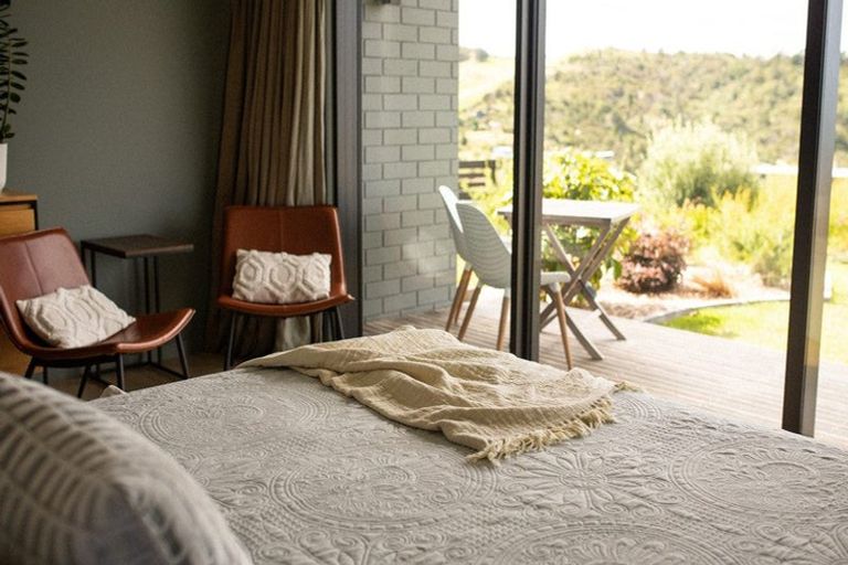 Photo of property in 7 Mason Rise, Tairua, 3508