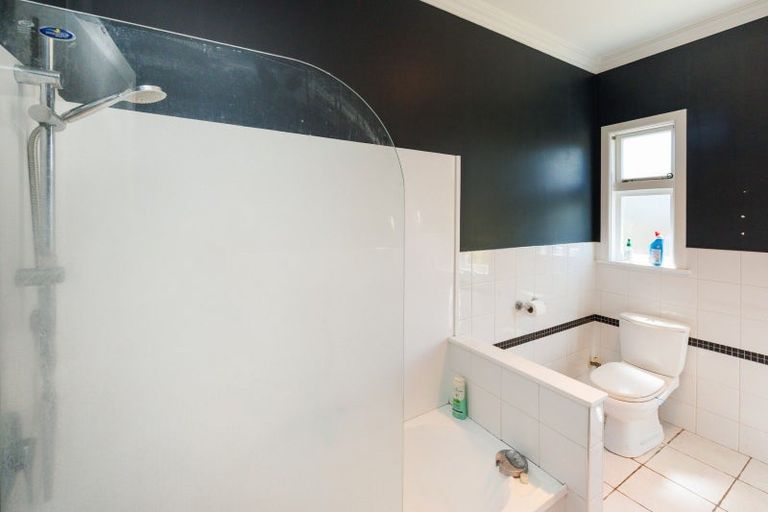 Photo of property in 859 Main Street, Roslyn, Palmerston North, 4414