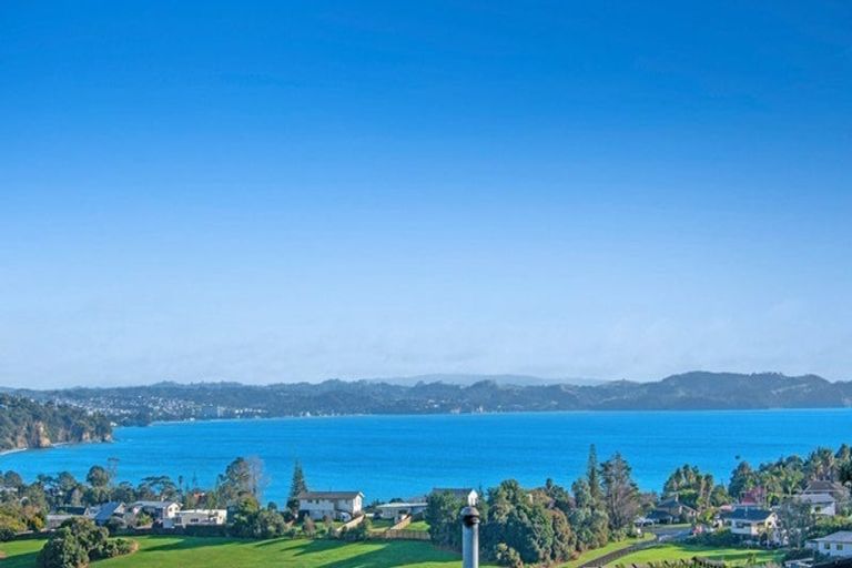 Photo of property in 50 Stanmore Bay Road, Stanmore Bay, Whangaparaoa, 0932