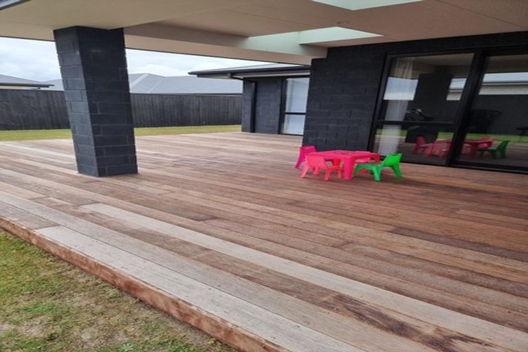 Photo of property in 30 Sandhurst Drive, Rolleston, 7615