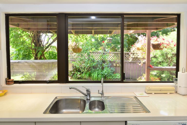 Photo of property in 48 Maygrove Drive, Orewa, 0931