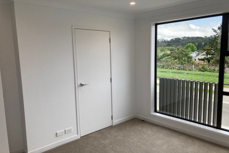 Photo of property in 19b O'meara Street, Swanson, Auckland, 0614