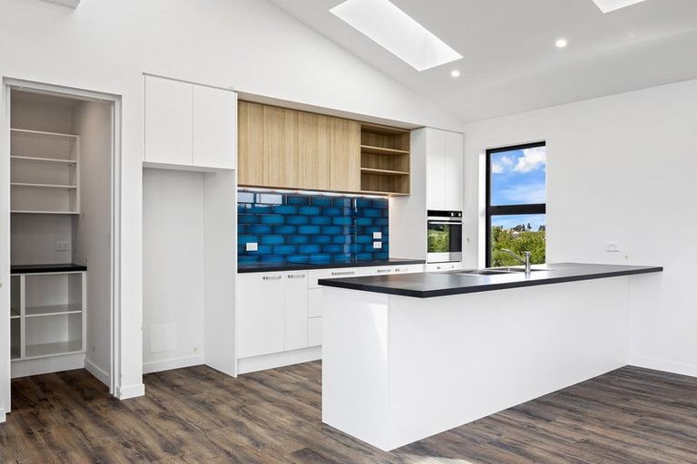 Photo of property in 1096 Woodstock Road, View Hill, Oxford, 7495