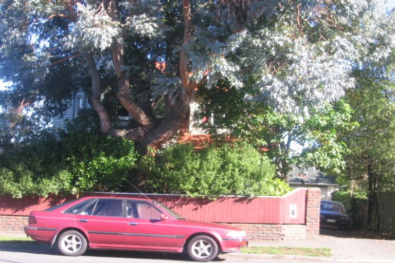 Photo of property in 8 Bridge Street, Melling, Lower Hutt, 5010