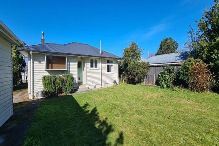 Photo of property in 35 Coddington Crescent, Masterton, 5810