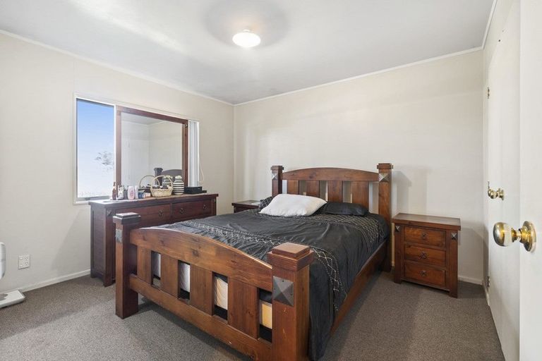 Photo of property in 518 Great South Road, Rosehill, Papakura, 2113