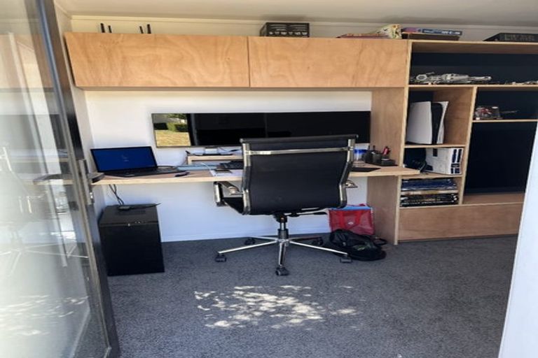 Photo of property in 5 Domain Terrace, Spreydon, Christchurch, 8024