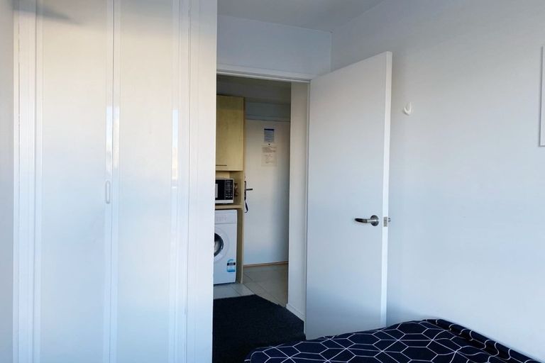 Property details for Harbour Green Apartments, 501/11 Union Street