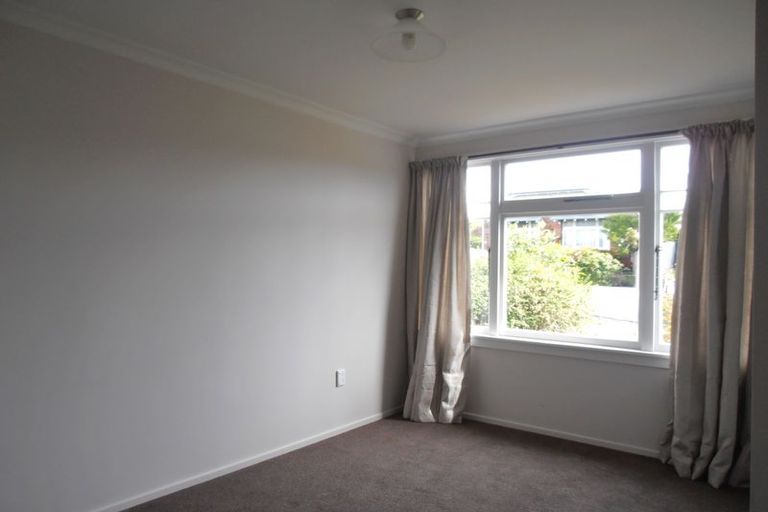 Photo of property in 25 Oxford Street, West End, Timaru, 7910