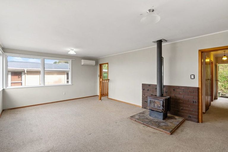 Photo of property in 4 Branscombe Street, Johnsonville, Wellington, 6037