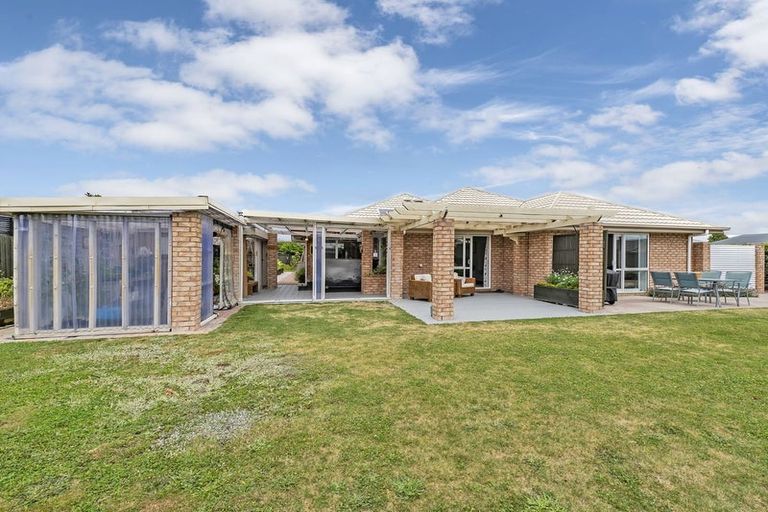 Photo of property in 44 Beaumont Drive, Rolleston, 7614