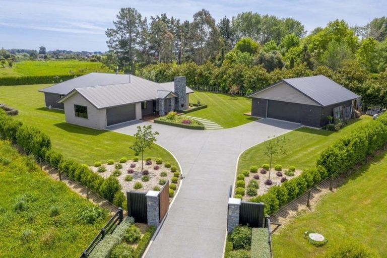 Photo of property in 22 Tunbridge Wells, Ohau, Levin, 5570