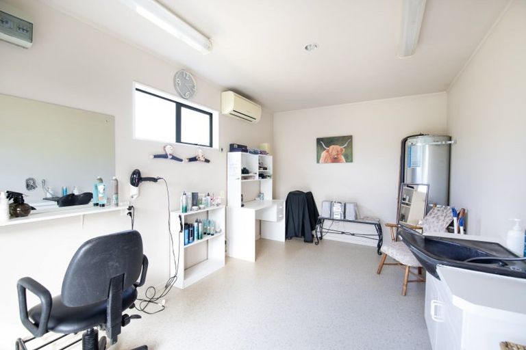 Photo of property in 8 Magdalen Crescent, Pirimai, Napier, 4112