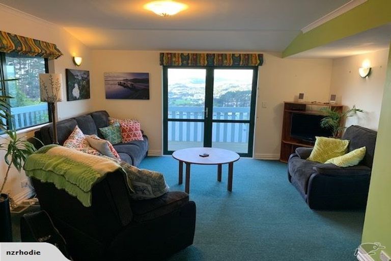 Photo of property in 14 Marjory Close, Broadmeadows, Wellington, 6035