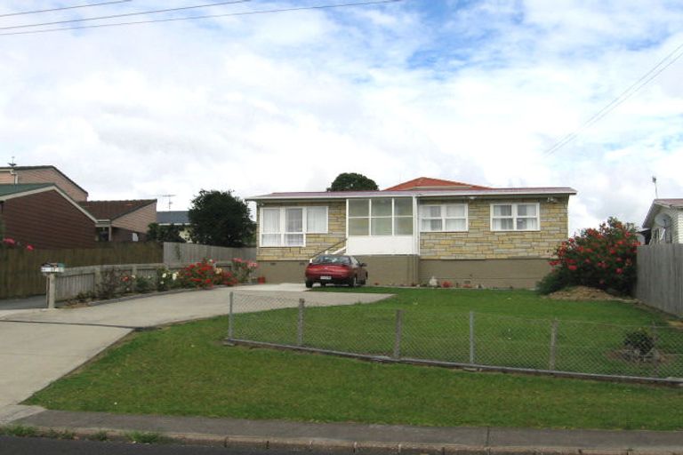 Photo of property in 2 Penney Avenue, Mount Roskill, Auckland, 1041