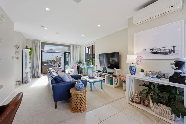 Photo of property in 180 Hobsonville Point Road, Hobsonville, Auckland, 0616