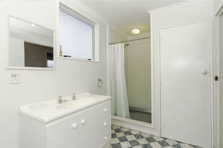 Photo of property in 129 Park Avenue, Waitarere Beach, Levin, 5510