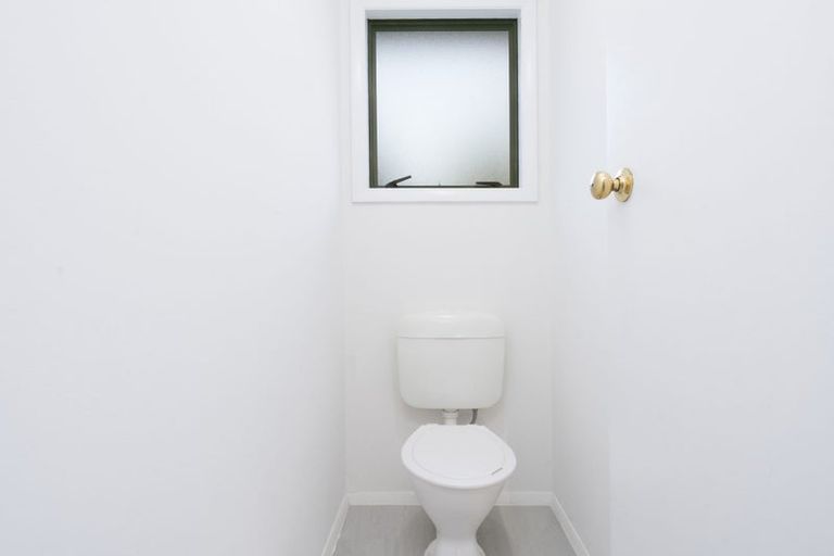 Photo of property in 52a Metcalfe Road, Ranui, Auckland, 0612