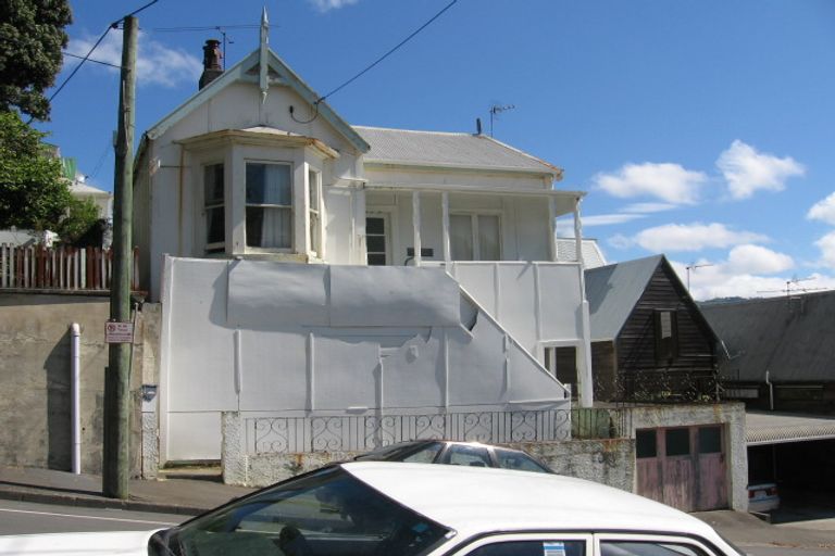Photo of property in 96 Majoribanks Street, Mount Victoria, Wellington, 6011