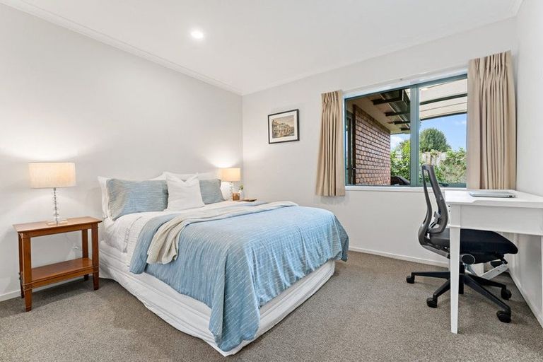 Photo of property in 10b Landon Place, Pukekohe, 2120