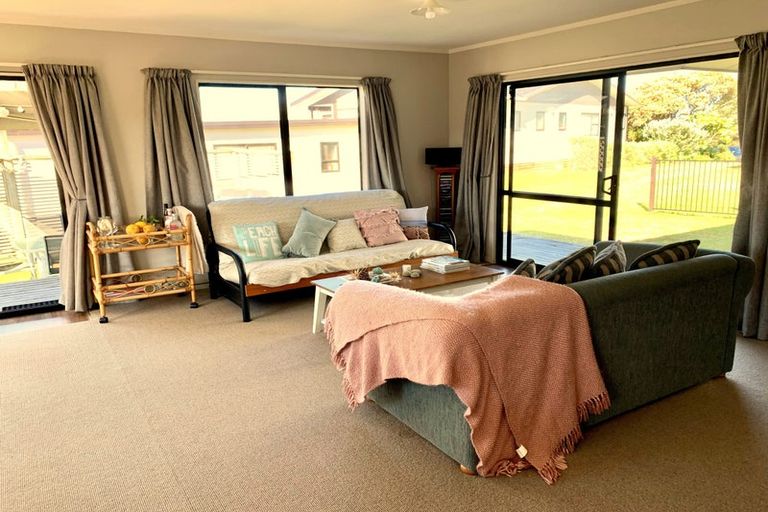 Photo of property in 307b Given Avenue, Whangamata, 3620