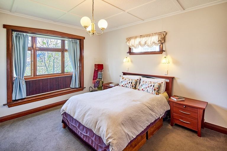 Photo of property in 30 Cudby Street, Woburn, Lower Hutt, 5011