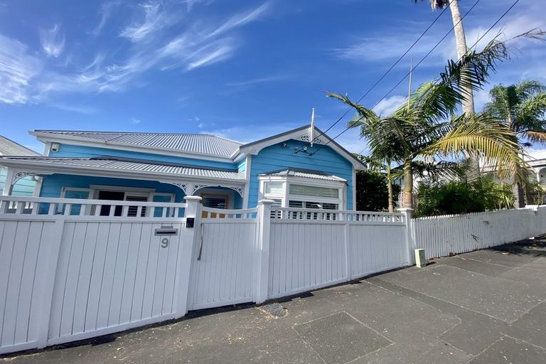 Photo of property in 9 Anglesea Street, Freemans Bay, Auckland, 1011