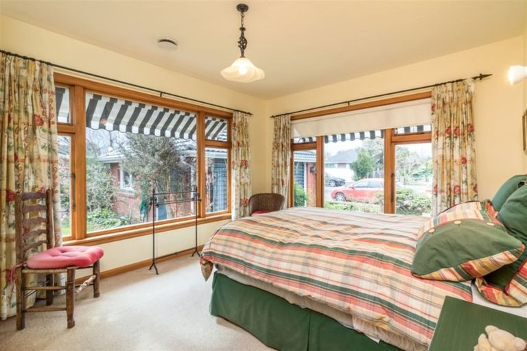 Photo of property in 161 Ilam Road, Ilam, Christchurch, 8041