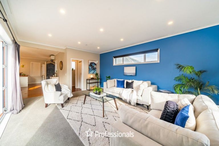 Photo of property in 24 Godley Street, Waterloo, Lower Hutt, 5011