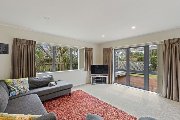 Photo of property in 64 Branch Road, Highlands Park, New Plymouth, 4312