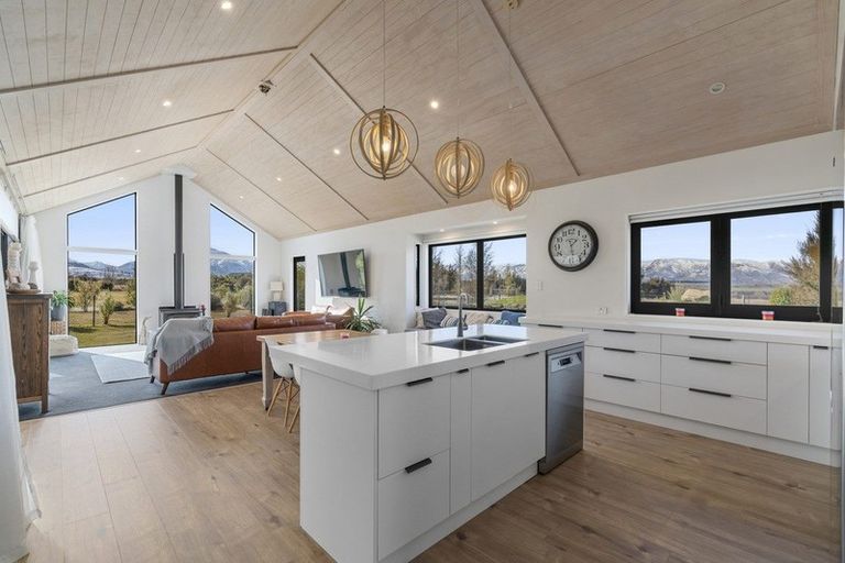 Photo of property in 1025 Aubrey Road, Albert Town, Wanaka, 9305