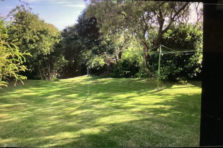 Photo of property in 6 Paua Place, Camborne, Porirua, 5026