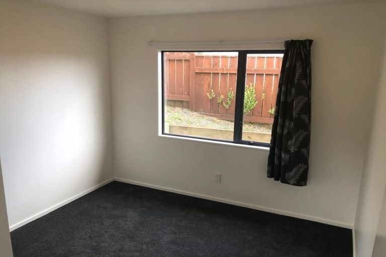 Photo of property in 14b Trinidad Crescent, Grenada Village, Wellington, 6037