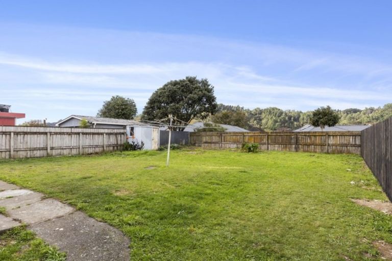 Photo of property in 68 Molesworth Street, Taita, Lower Hutt, 5011