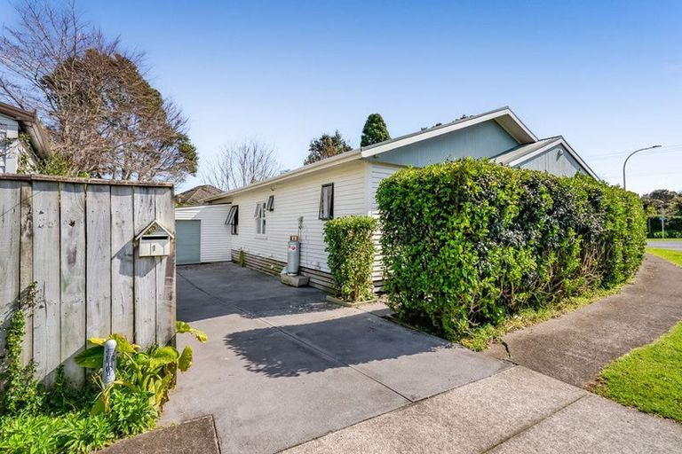 Photo of property in 1 Silby Street, Waitara, 4320