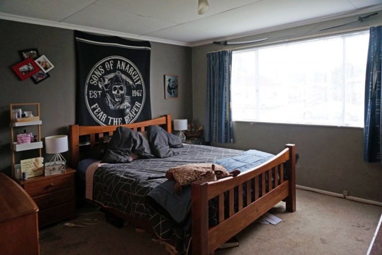 Photo of property in 8 Crowther Crescent, Heidelberg, Invercargill, 9812