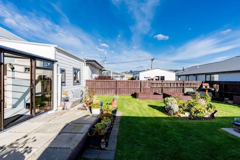 Photo of property in 140 Victoria Road, Saint Kilda, Dunedin, 9012