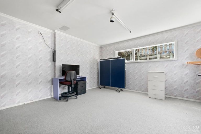 Photo of property in 7 Manor Drive, Stokes Valley, Lower Hutt, 5019