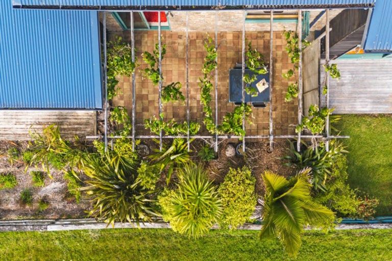 Photo of property in 51 Caprine Road, Waipapa, 0295