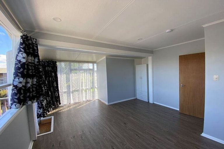 Photo of property in 9a Dennis Road, Papatoetoe, Auckland, 2025