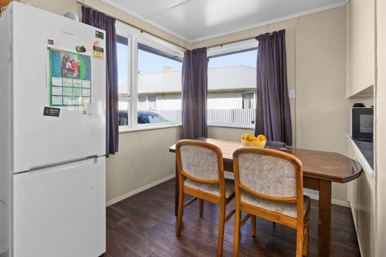 Photo of property in 31 Cottrell Crescent, Onekawa, Napier, 4110