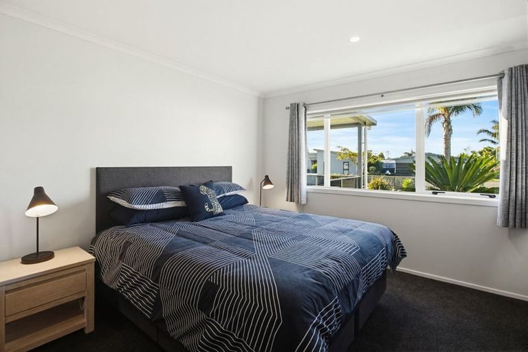 Photo of property in 28 Tairua Palms Place, Tairua, 3508