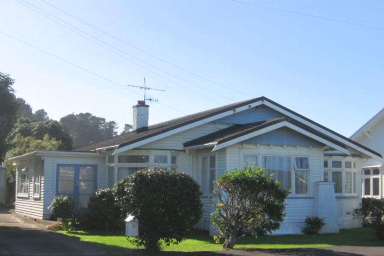 Photo of property in 3 Hume Street, Alicetown, Lower Hutt, 5010