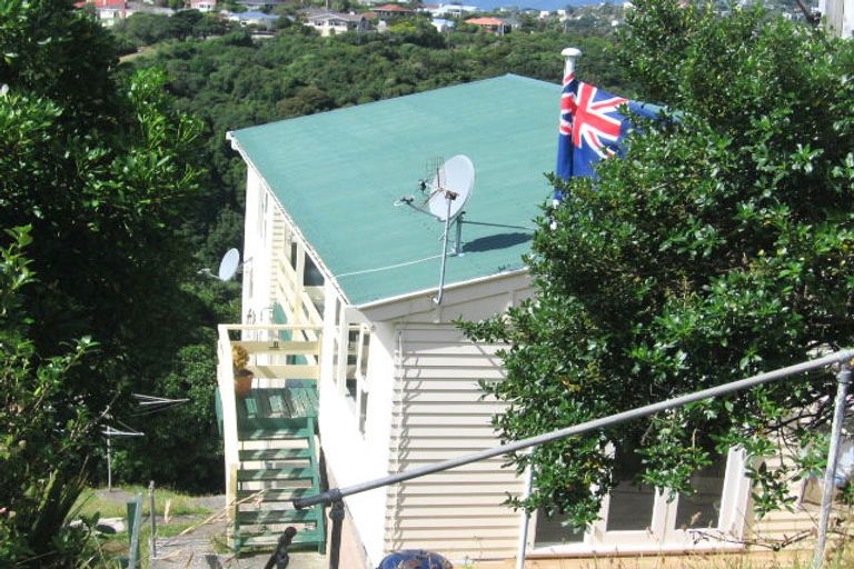 Photo of property in 25b Winston Street, Crofton Downs, Wellington, 6035