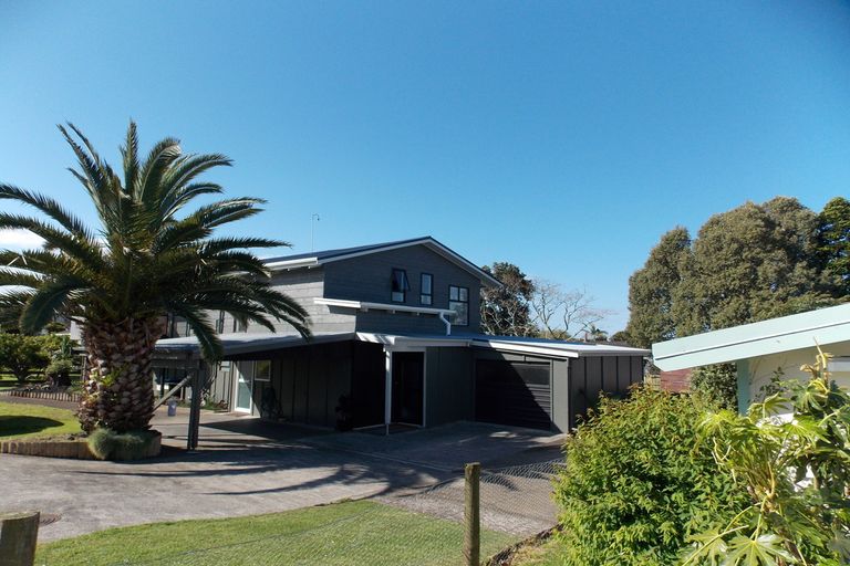 Photo of property in 18 Angus Lane, Waihi Beach, 3611