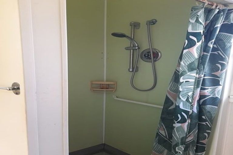 Photo of property in 4 Hereford Street, West End, Palmerston North, 4410